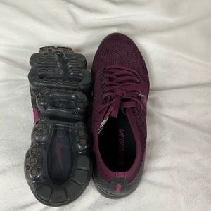 Womens Nike vapor max